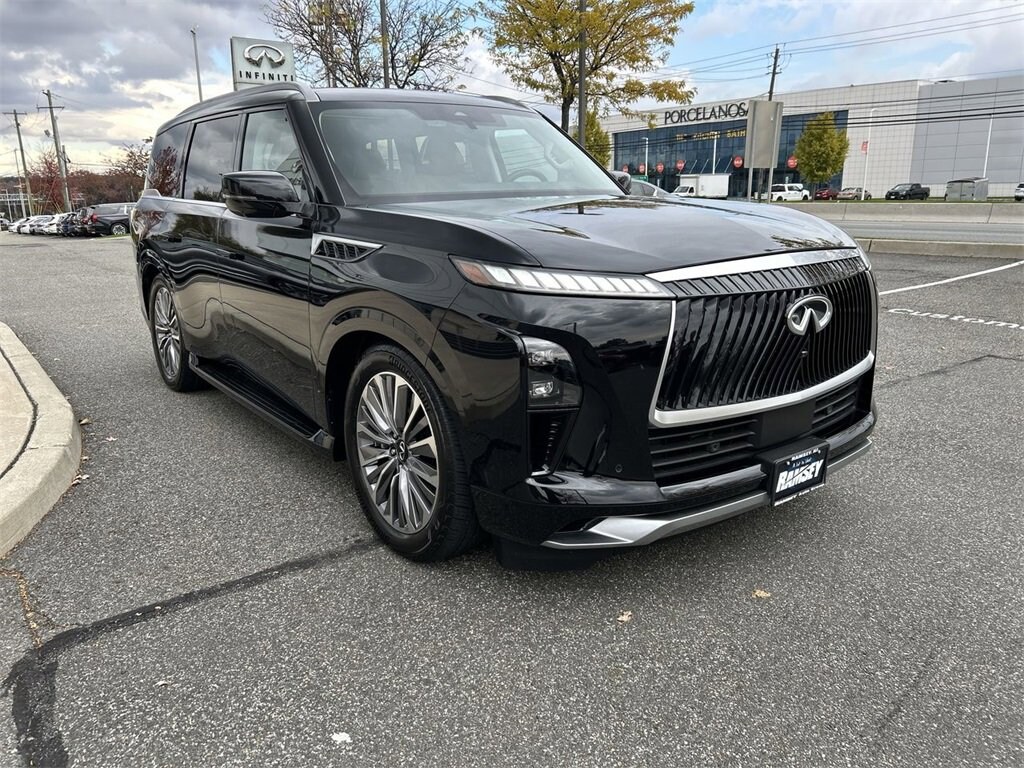 Certified 2025 INFINITI QX80 SENSORY SUV