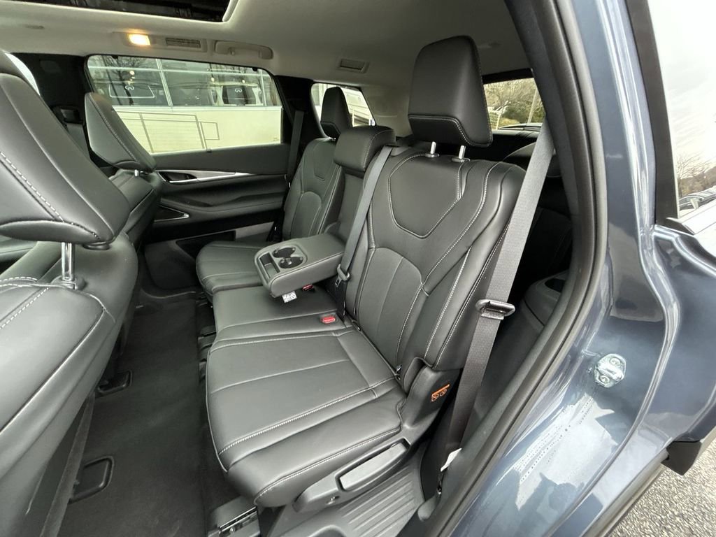 2026 INFINITI QX60 LUXE - Photo 13