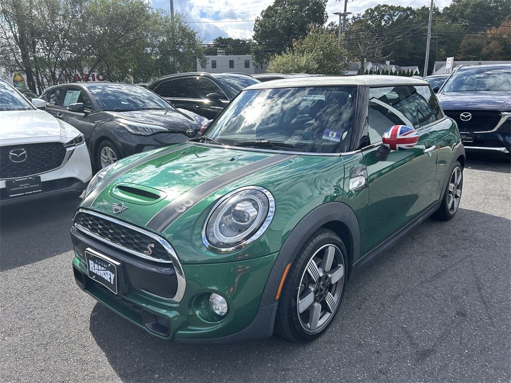 2019 Mini Cooper Hardtop S photo 3
