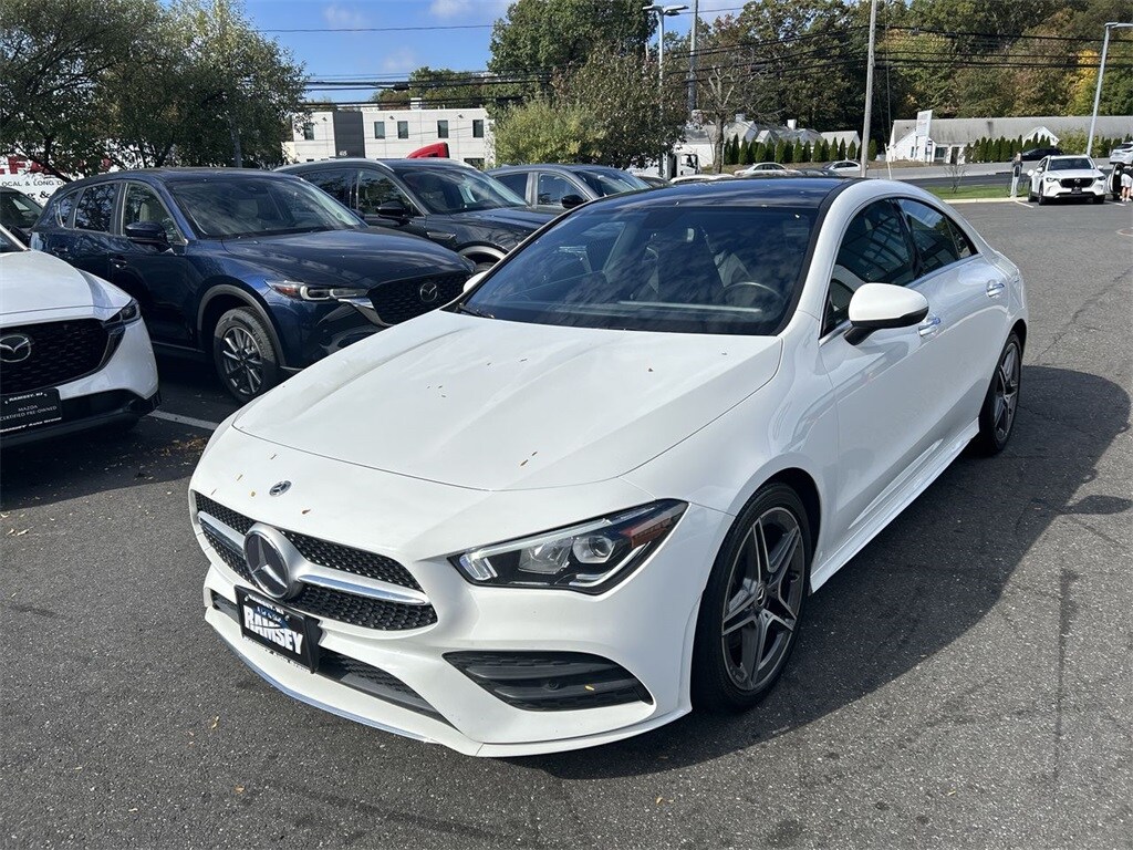 2021 Mercedes Benz CLA 250 4MATIC photo 3