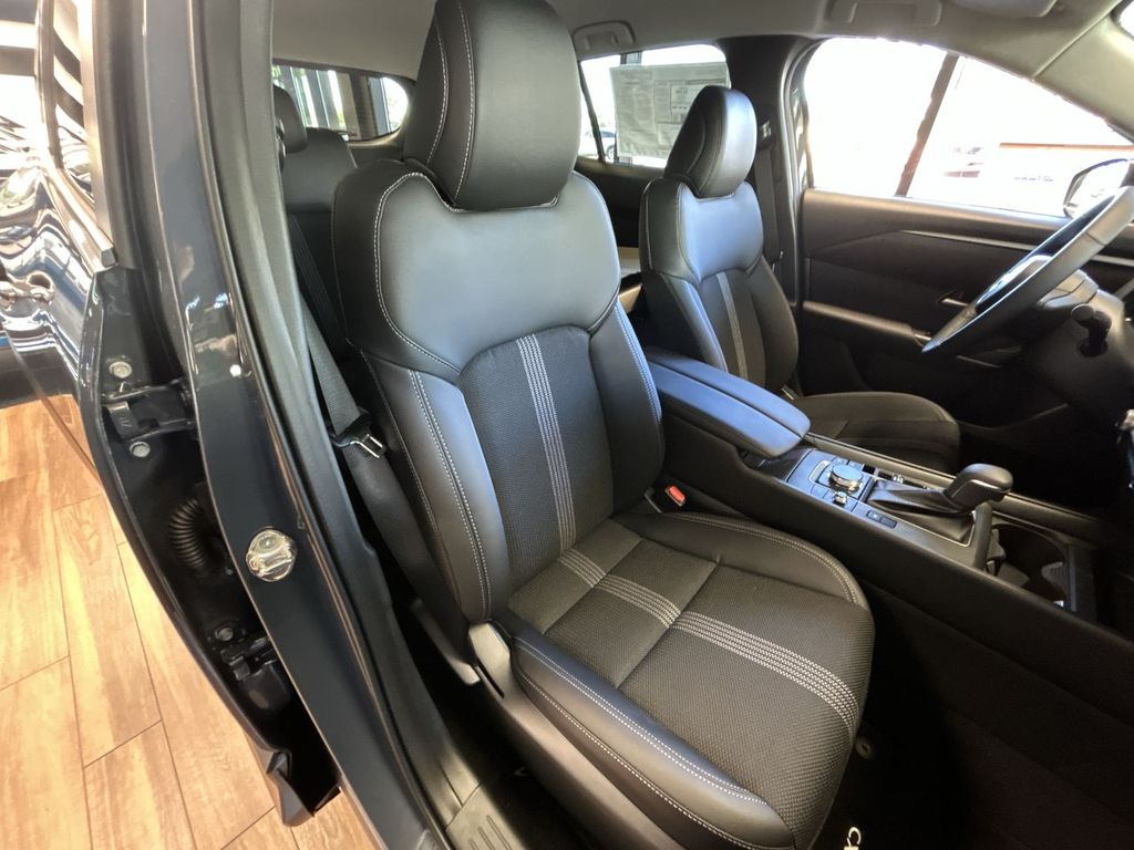 2025 Mazda CX-50 Preferred - Photo 14