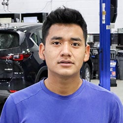 Staff member D'angelo Hernandez from ID_c20f1a