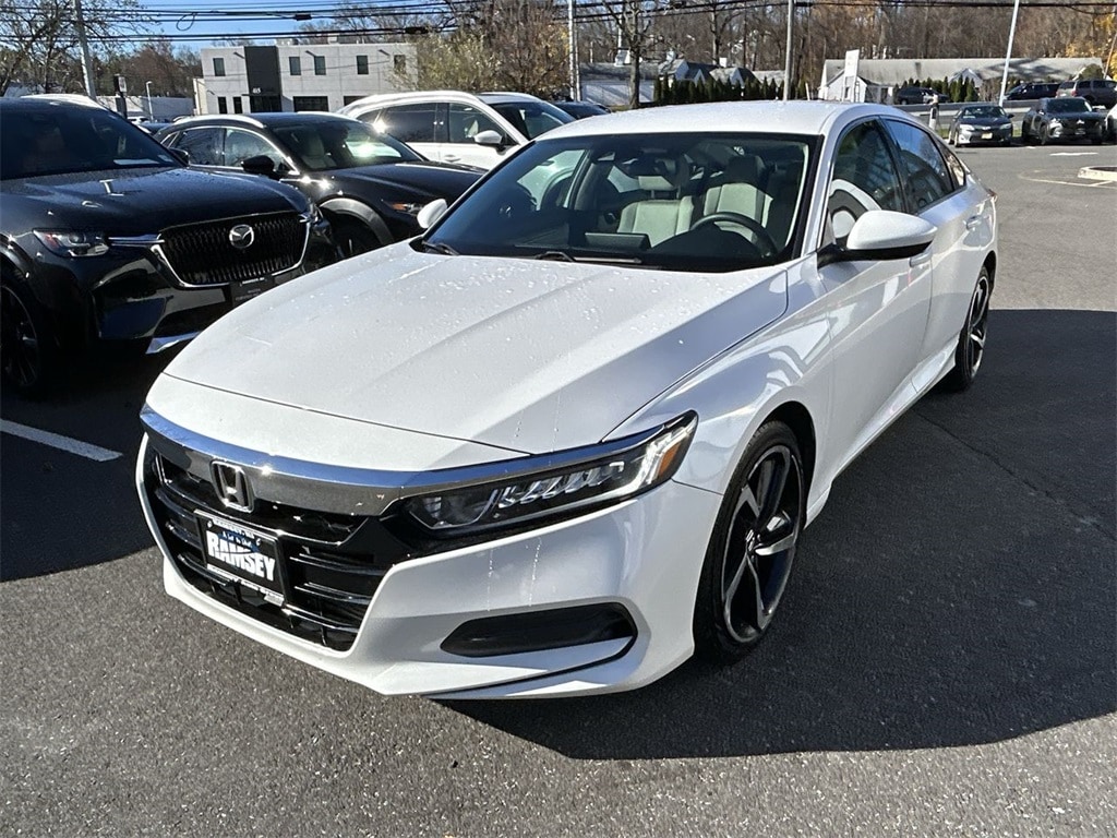 Used 2018 Honda Accord LX Sedan