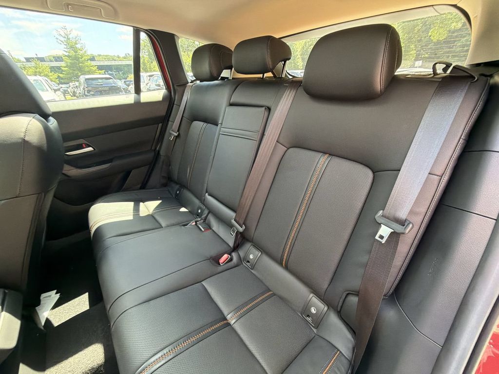 2025 Mazda CX-50 Premium Plus - Photo 13