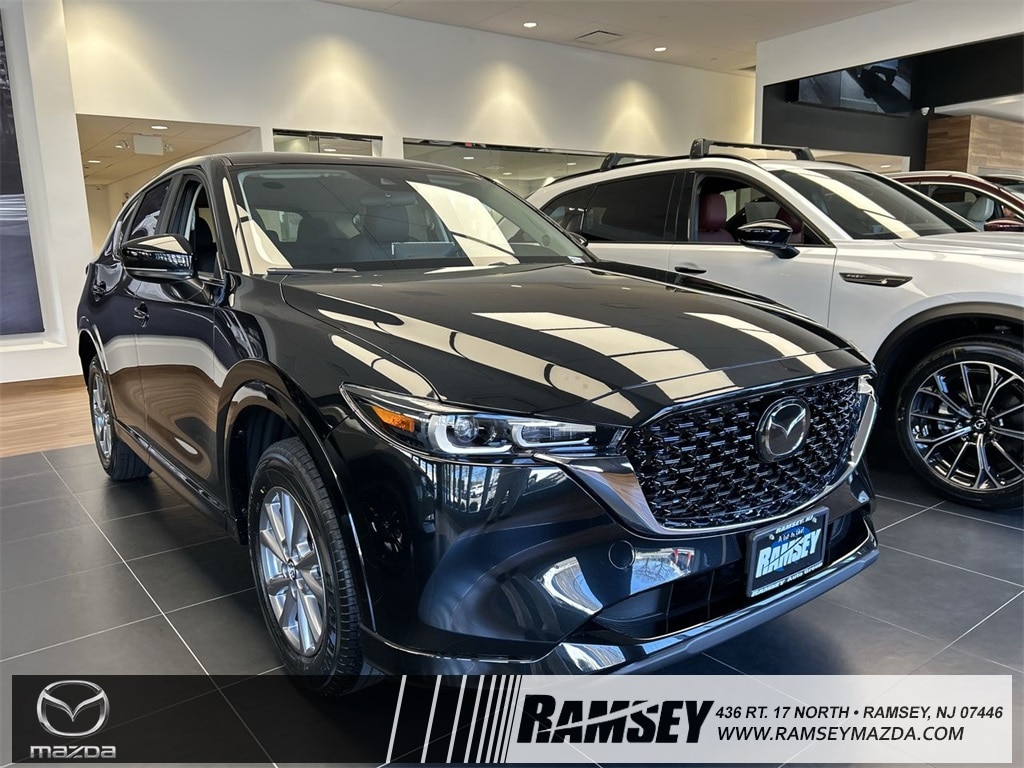2025 Mazda CX-5 S Select Package's photo
