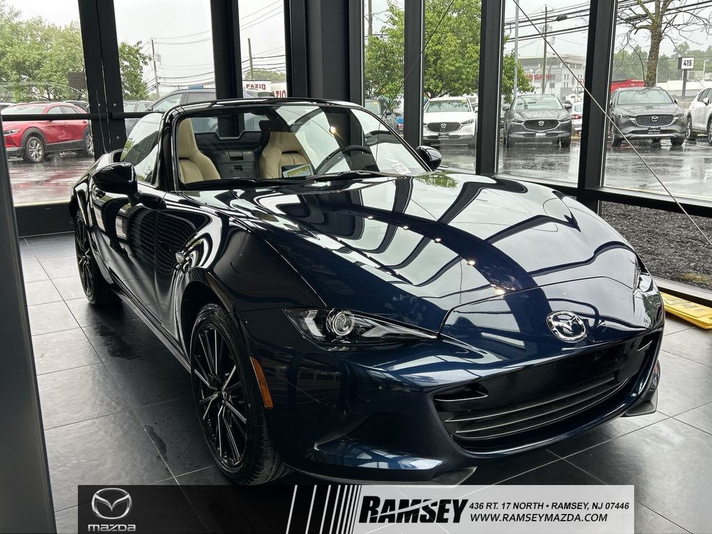 2026 Mazda MX-5 Miata Grand Touring Auto's photo
