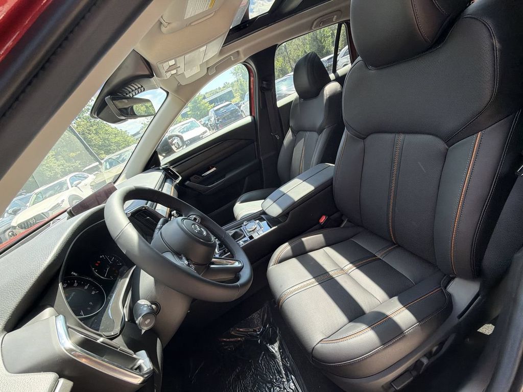 2025 Mazda CX-50 Premium Plus - Photo 11