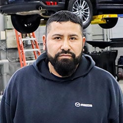 Staff member Arneso Lopez from ID_c20f1a