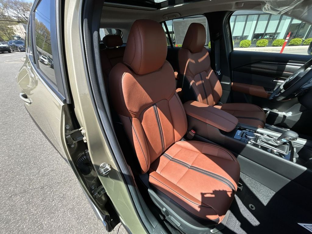 2025 Mazda CX-50 Meridian Edition - Photo 14