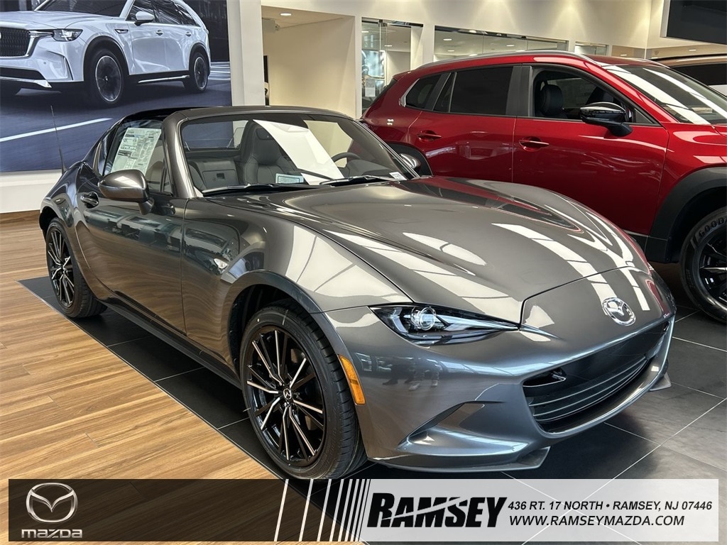 2025 Mazda MX-5 Miata RF Grand Touring's photo