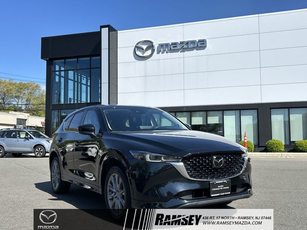 2024 Mazda CX-5 S Premium package Auto AWD's photo