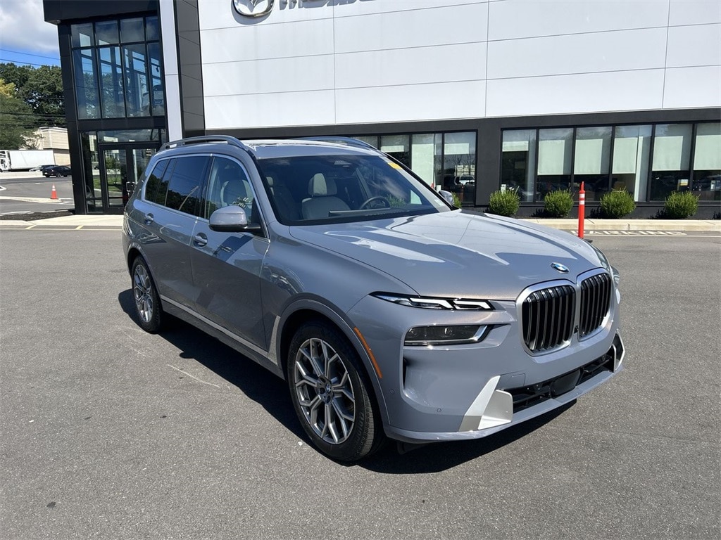 Used 2024 BMW X7 40i with VIN 5UX23EM07R9T52541 for sale in Ramsey, NJ