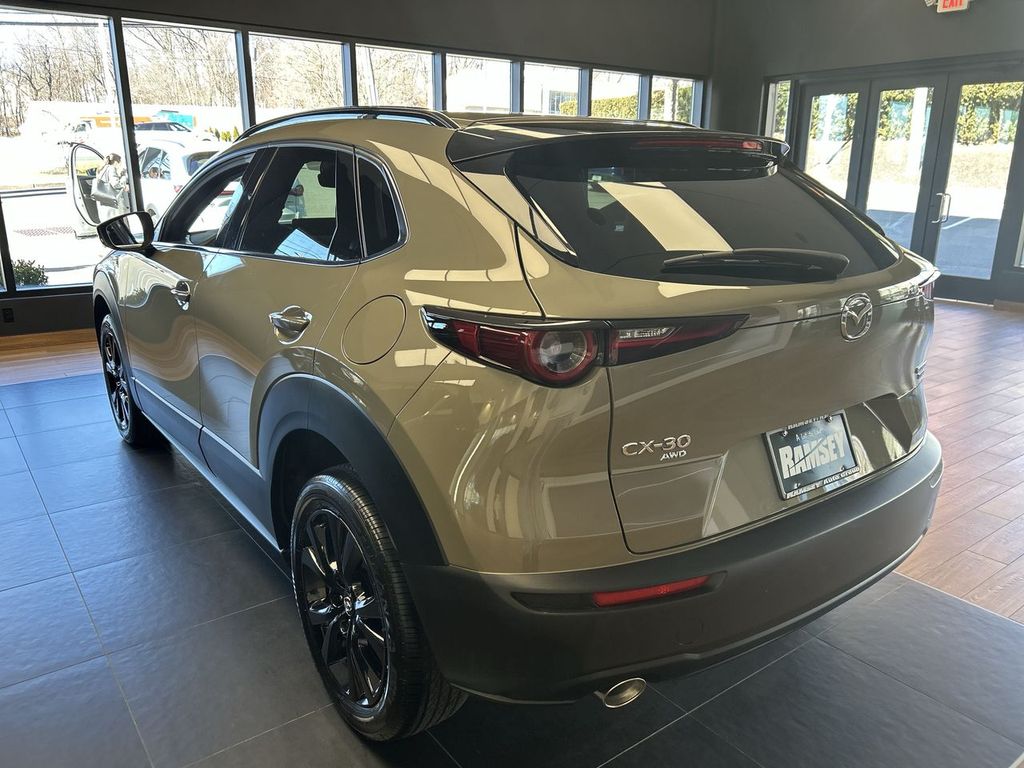 2025 Mazda CX-30 Carbon Turbo - Photo 6