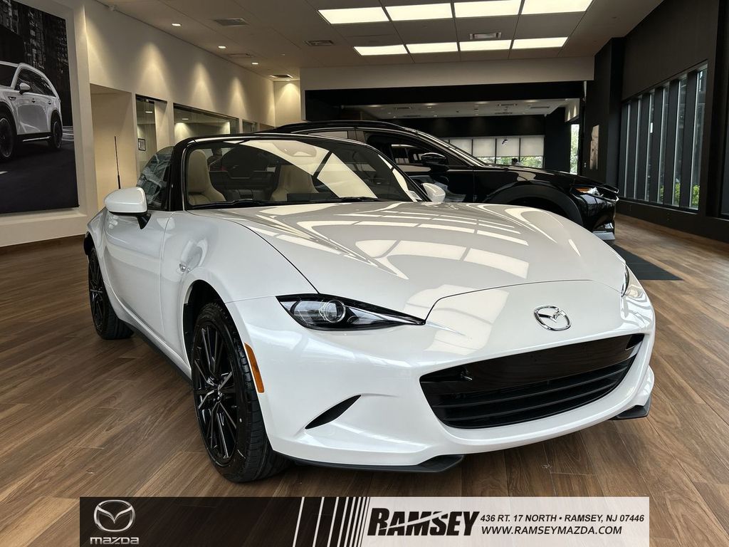 2026 Mazda MX-5 Miata Grand Touring's photo