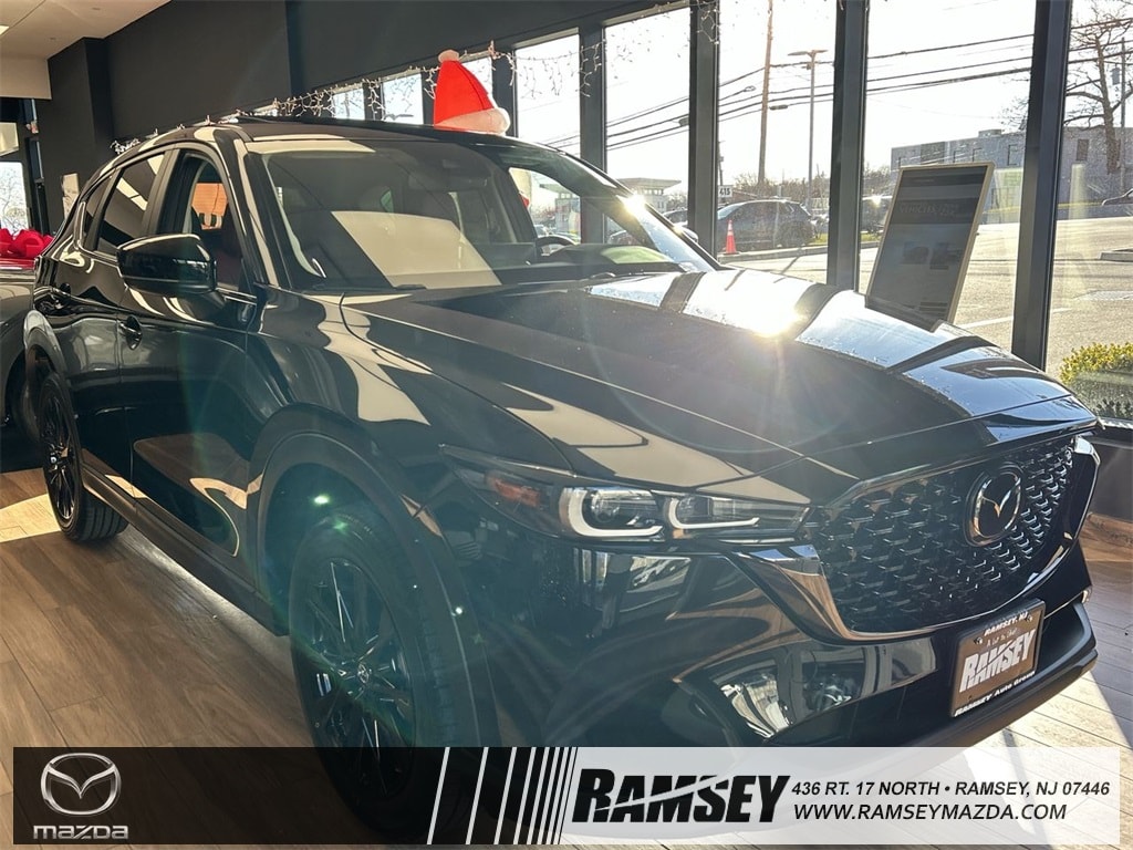 2025 Mazda CX-5 S Carbon Edition's photo