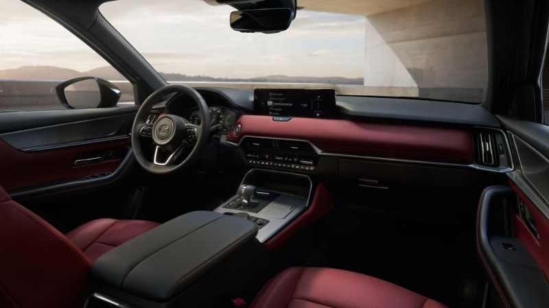 2025 Mazda CX-70 Interior 