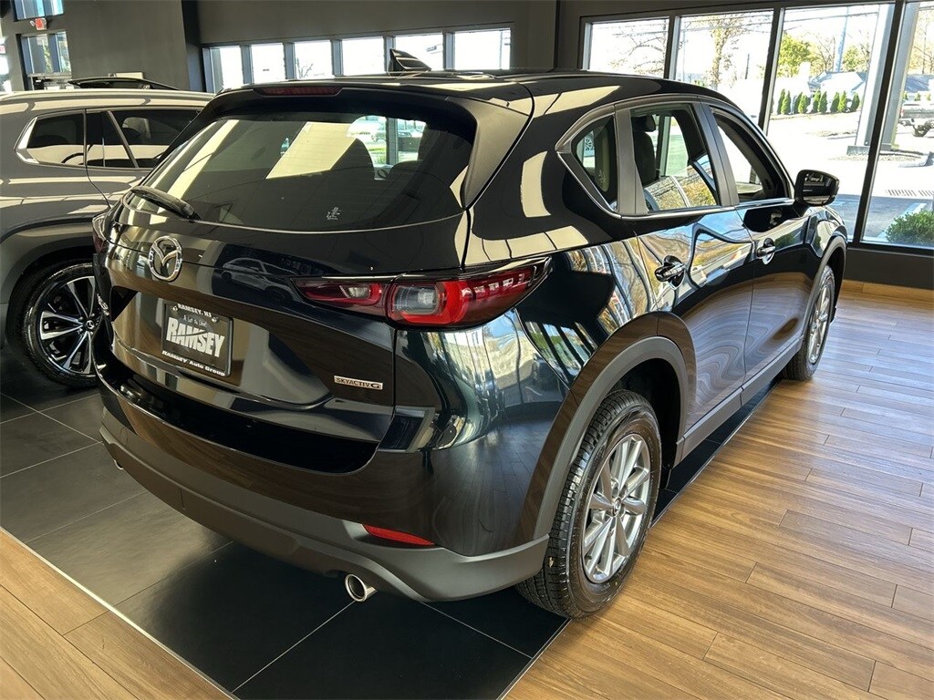 New 2025 Mazda CX-5 2.5 S AWD Sport Utility