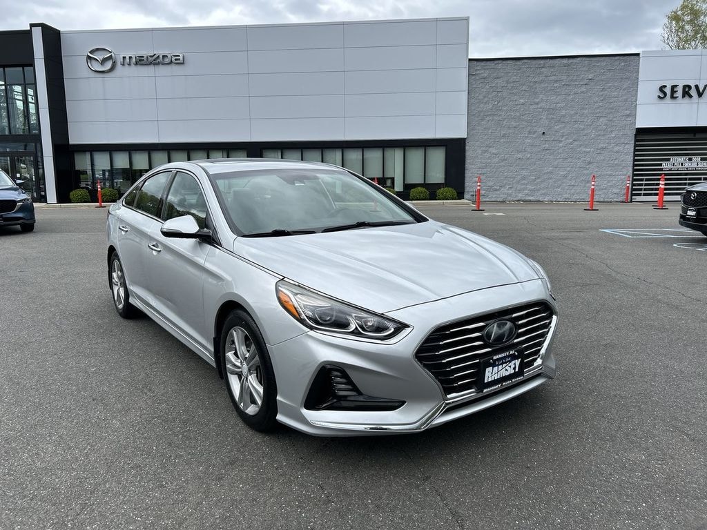 Used 2018 Hyundai Sonata Limited w/SULEV Sedan