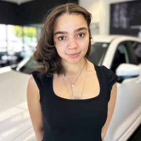 Staff member Delilah Estecumber from ID_8bfda5