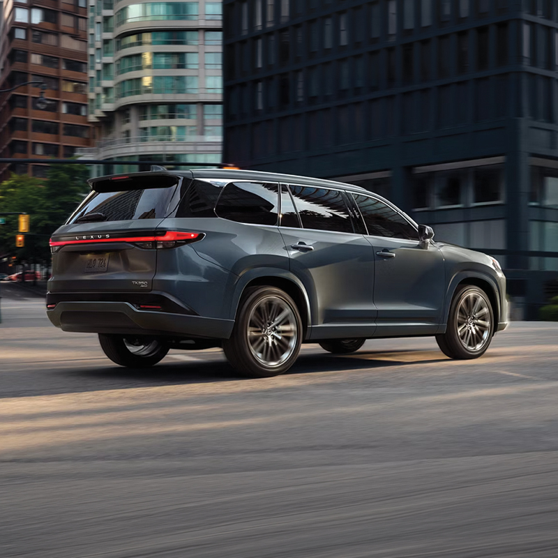 Front profile of a 2026 Mazda CX-90 in Ramsey showing the premium front grille and dynamic stance.