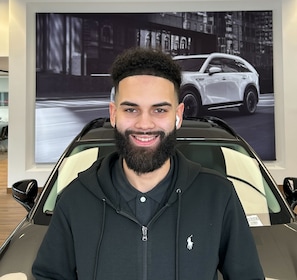 Staff member Yovanny Quezada from ID_0dbdfb