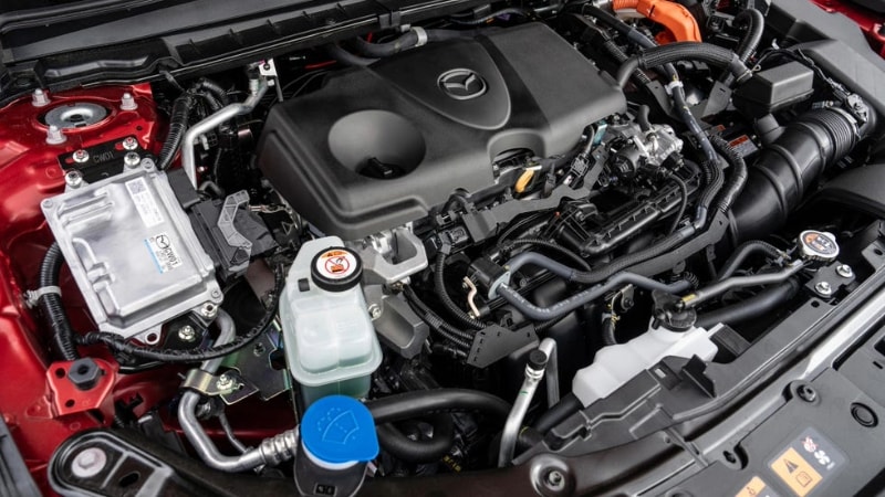 2025 MAZDA CX-50 2.5-liter four-cylinder engine