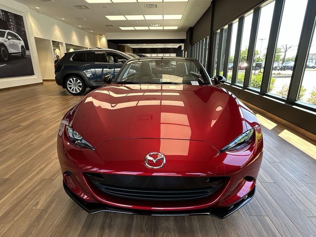 New 2026 Mazda MX-5 MIATA Club CONVERTIBLE