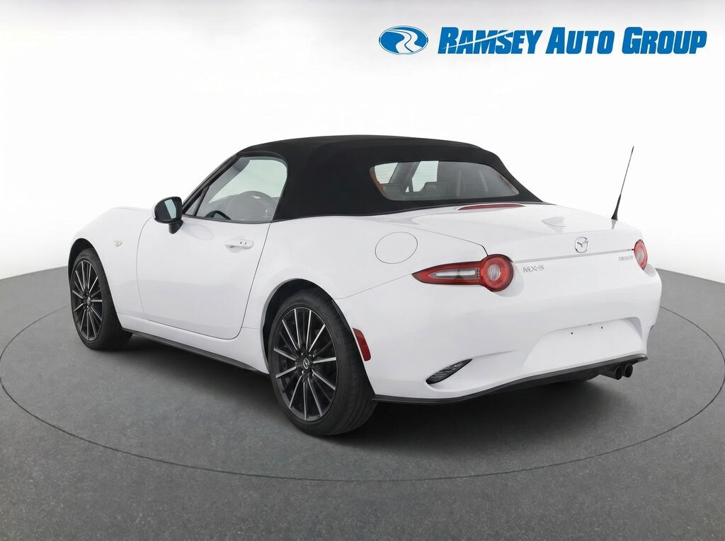 Used 2024 Mazda MX-5 Miata Grand Touring Convertible