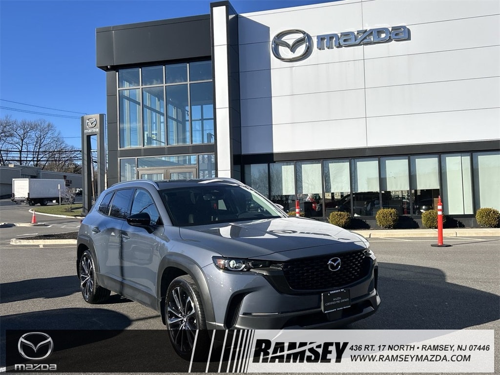 2025 Mazda CX-50 Premium Plus's photo