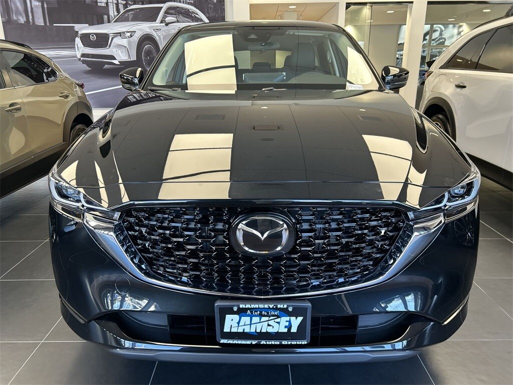 2025 Mazda CX-5 Select photo 3