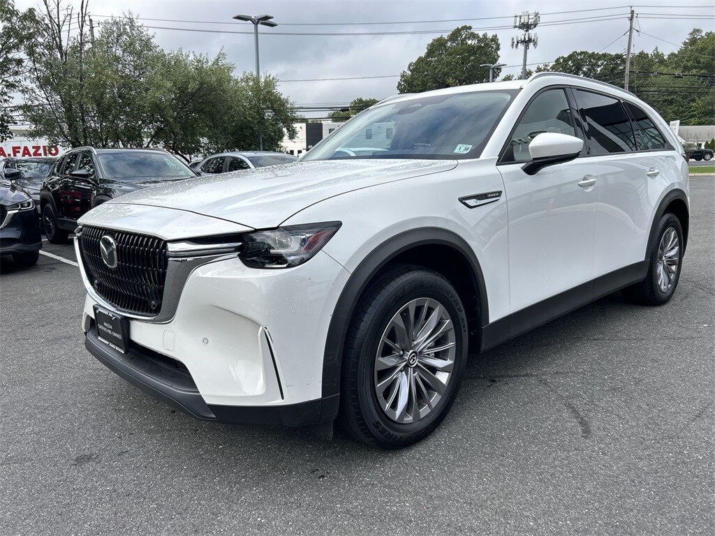 2025 Mazda CX-90 Plug-in Hybrid Preferred photo 4