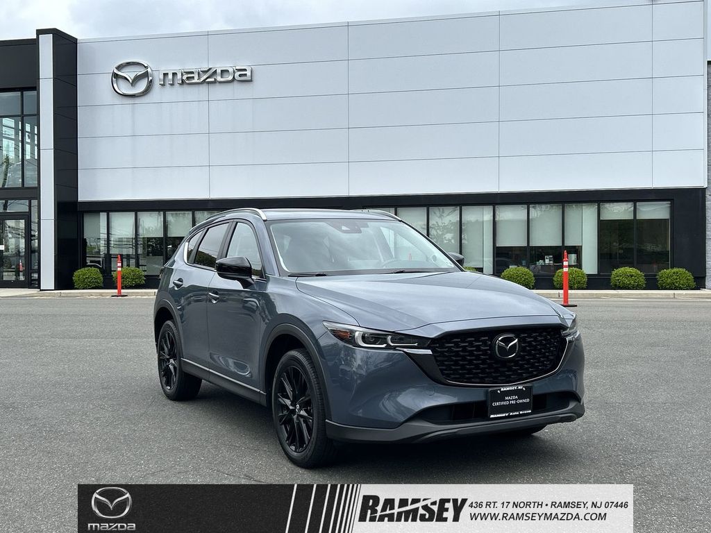 2023 Mazda CX-5 S Carbon Edition Auto AWD's photo