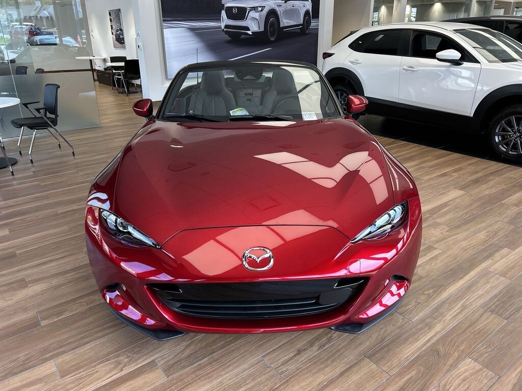 New 2026 Mazda MX-5 MIATA Grand Touring CONVERTIBLE