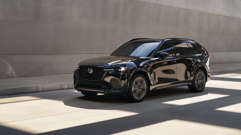 2025 Mazda CX-70 Driving On The Roads Of New Jersey
