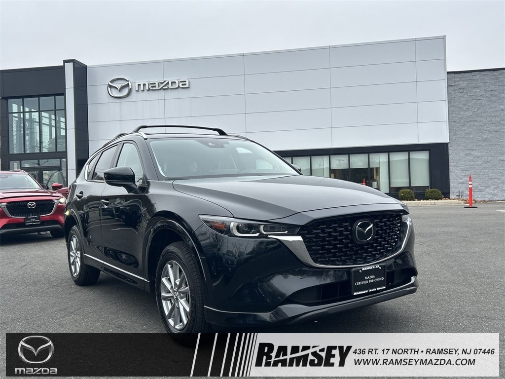 2025 Mazda CX-5 S Select Package's photo