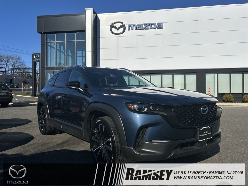 2025 Mazda CX-50 Premium Plus's photo