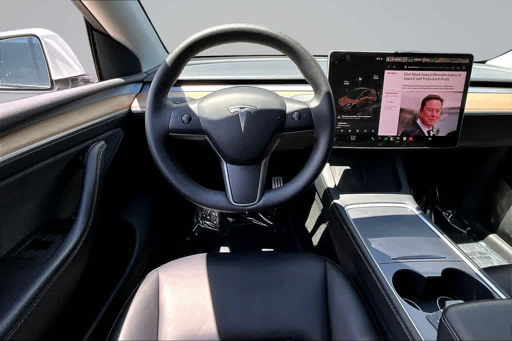 Thumbnail: 2023 Tesla Model Y - 5