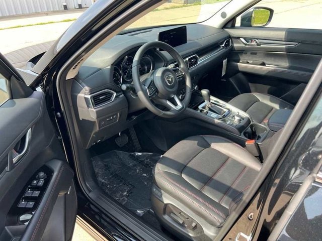 Thumbnail: 2025 Mazda CX-5 - 2