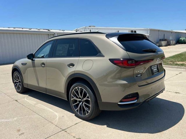 Thumbnail: 2025 Mazda CX-70 - 4