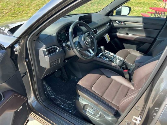 Thumbnail: 2025 Mazda CX-5 - 2