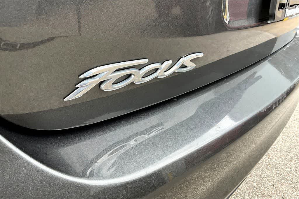 Thumbnail: 2016 Ford Focus - 30