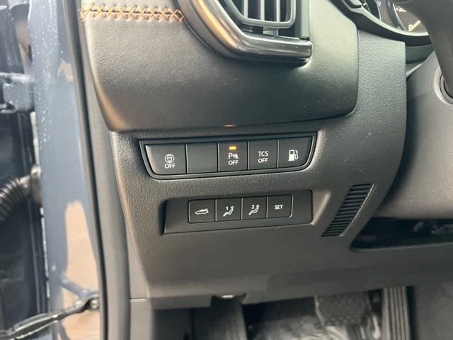 Thumbnail: 2026 Mazda CX-50 - 14