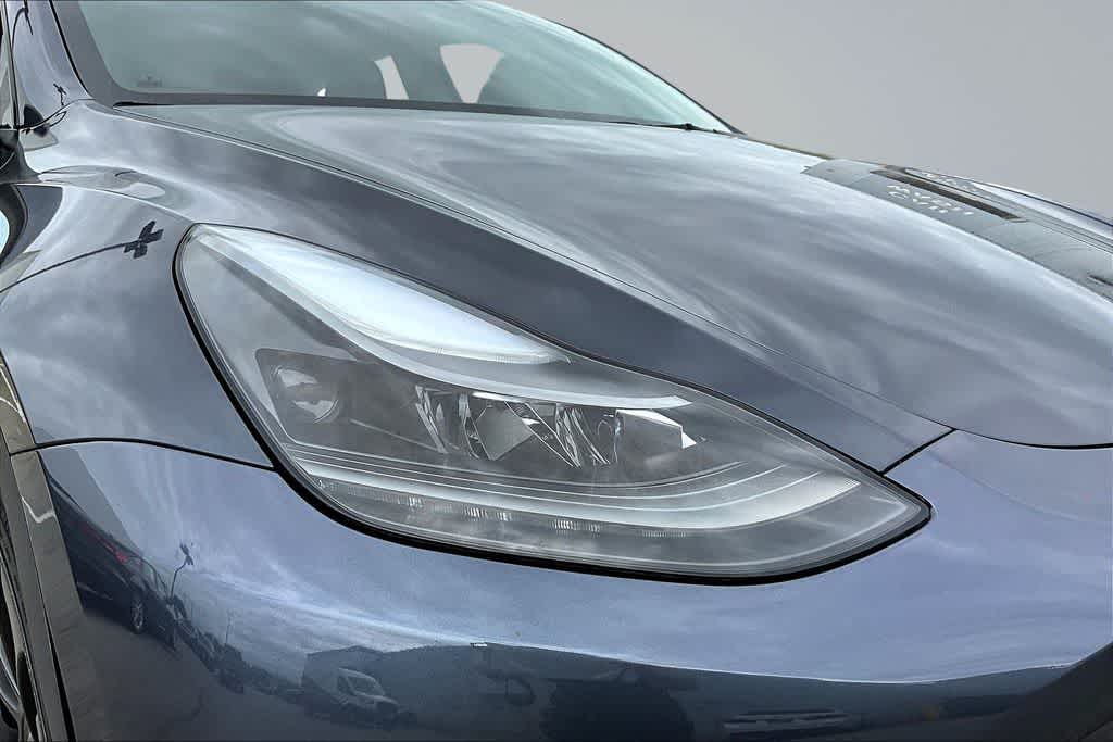 Thumbnail: 2022 Tesla Model Y - 30