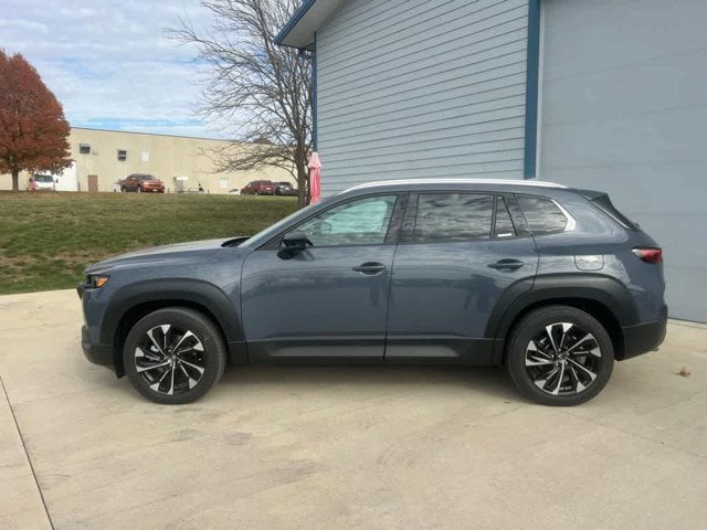 Thumbnail: 2026 Mazda CX-50 - 3