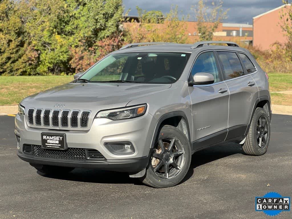 Used 2019 Jeep Cherokee Latitude SUV