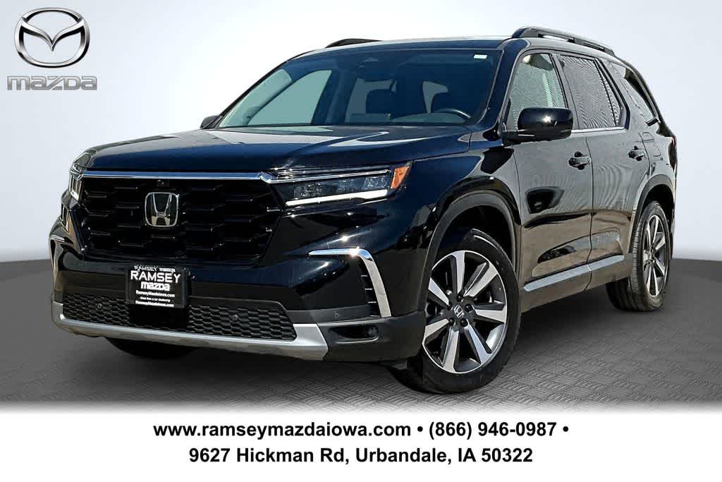 2023 Honda Pilot Elite AWD's photo