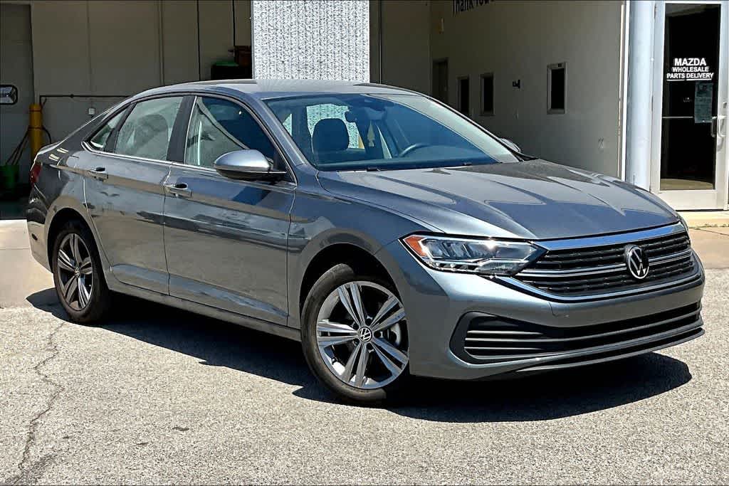 Thumbnail: 2023 Volkswagen Jetta - 2