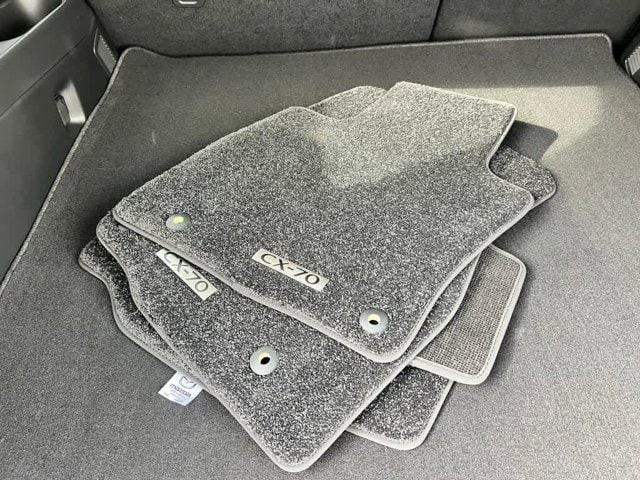 Thumbnail: 2026 Mazda CX-70 - 25