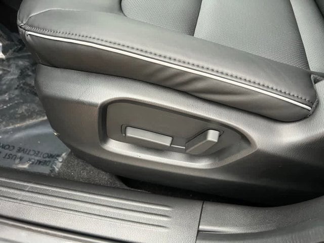 Thumbnail: 2025 Mazda CX-5 - 15