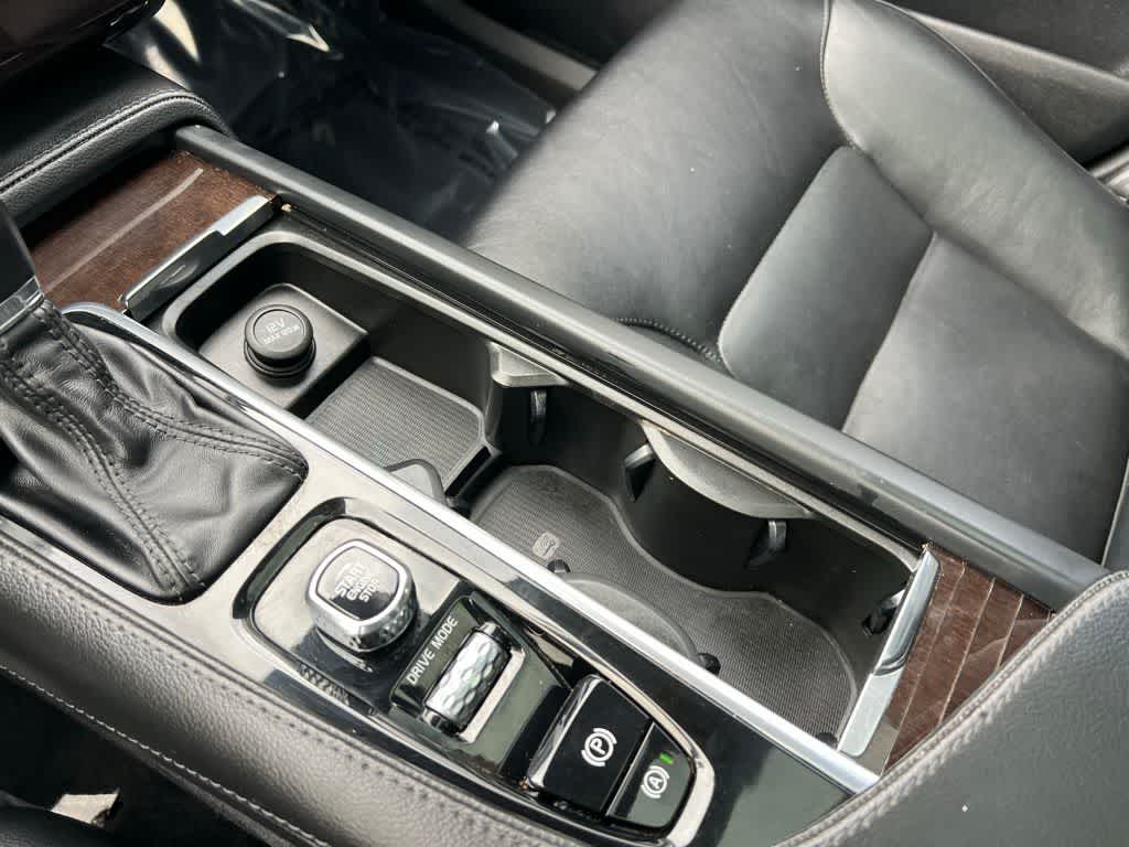 2019 Volvo XC90 Momentum - Photo 39